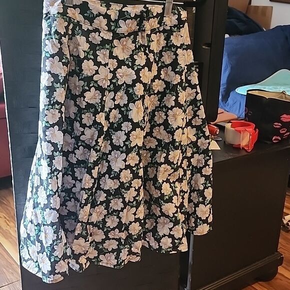 Heart Of Haute Floral A-Line Skirt Size S - Picture 3 of 3